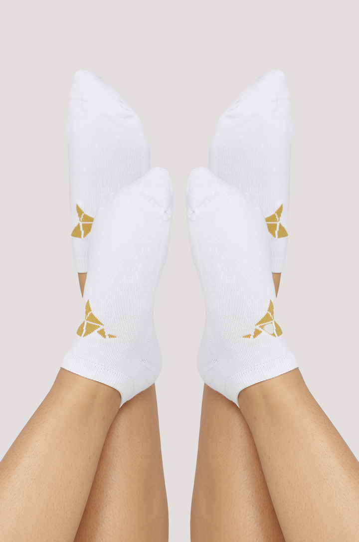 Sneaker socks essential colours, comfort, flexibility, sustainably manufactured