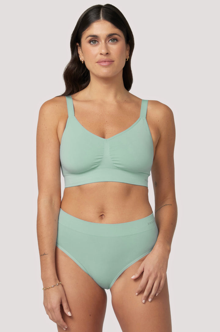 Bella_Bodies_Bamboo_Brief_Eucalypt_Model