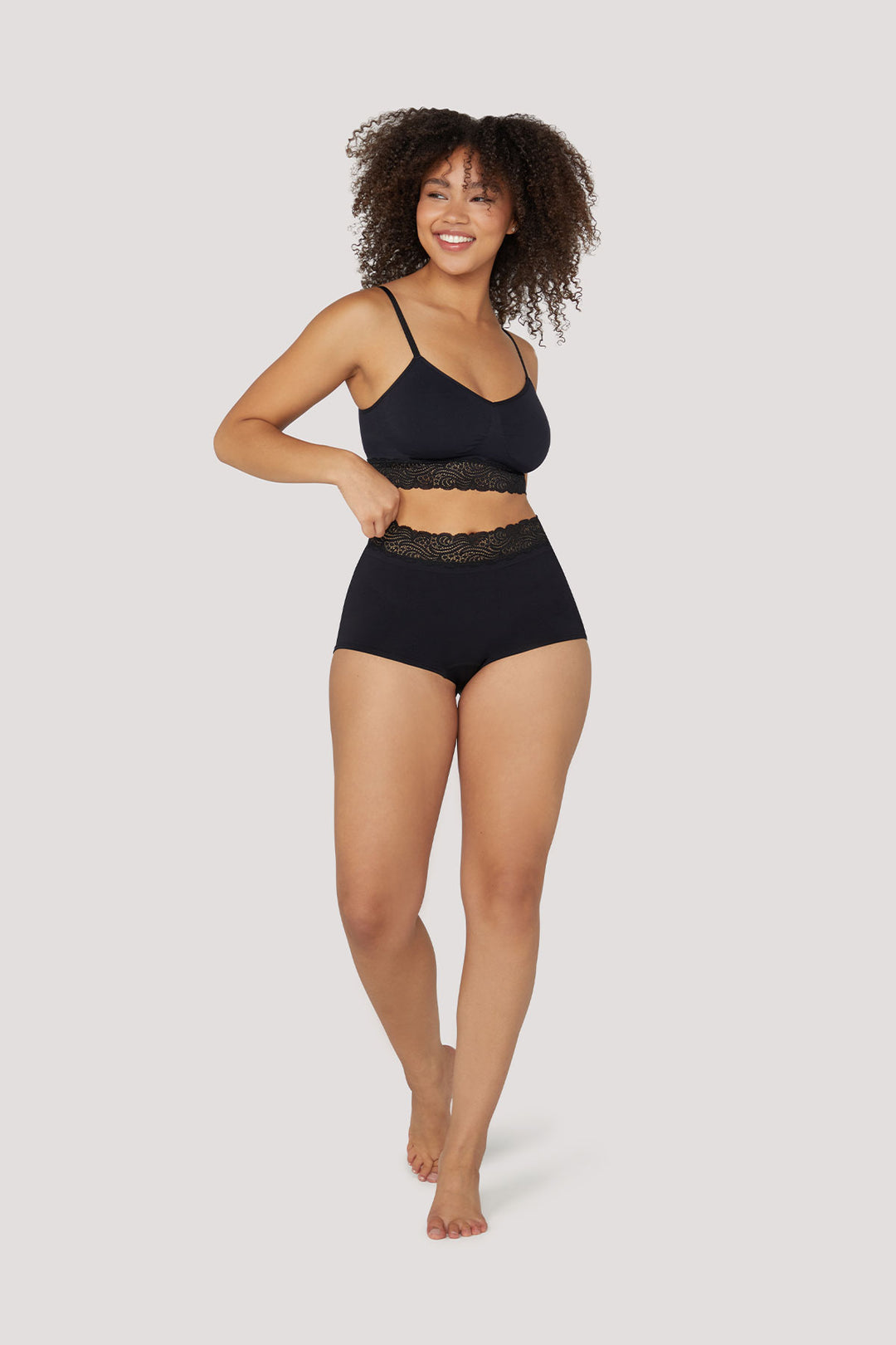 Lace Wireless Bra and Lace Boy Leg Underwear Set | Bella Bodies Australia | Black