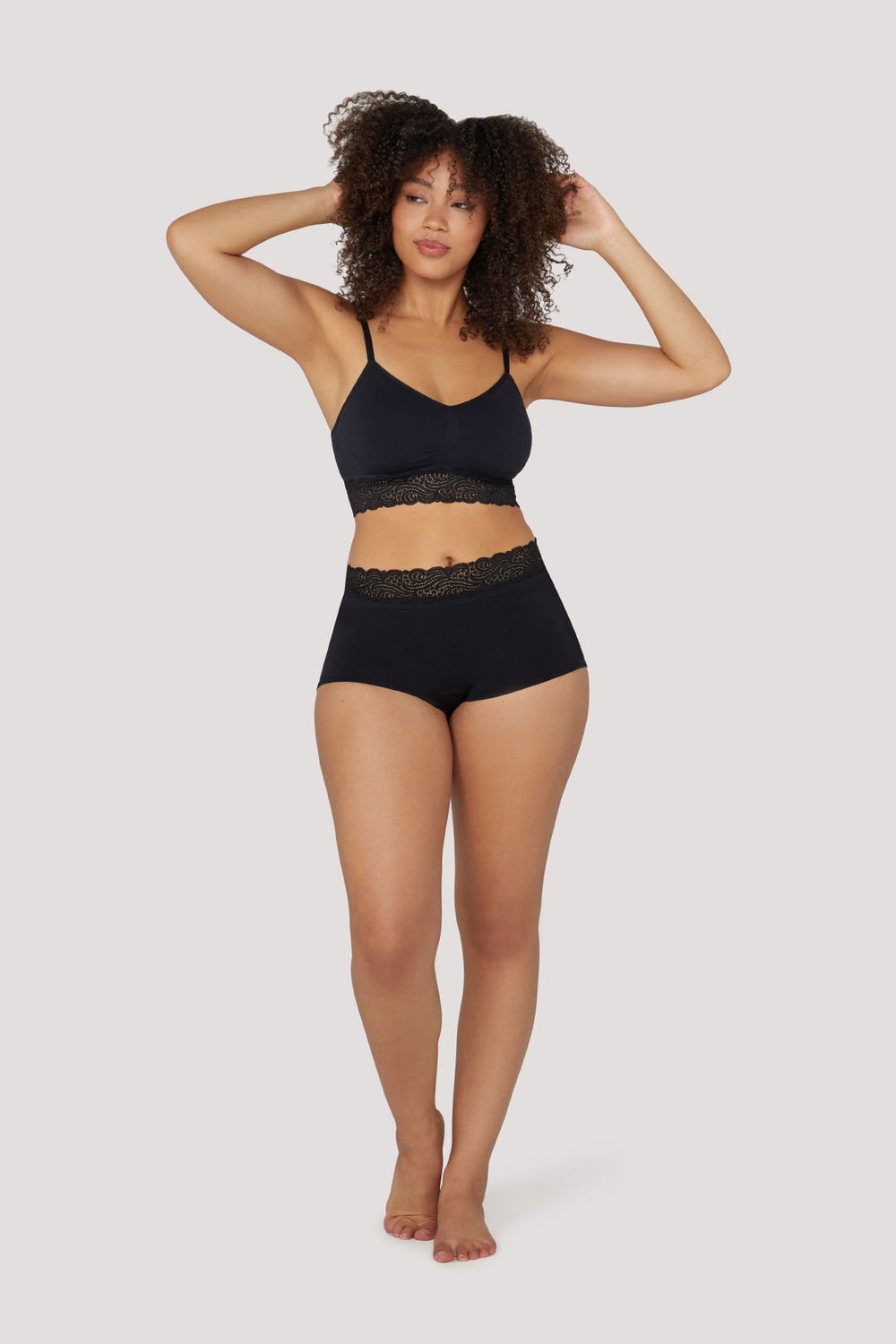 Lace Wireless Bra and Lace Boy Leg Underwear Set | Bella Bodies Australia | Black