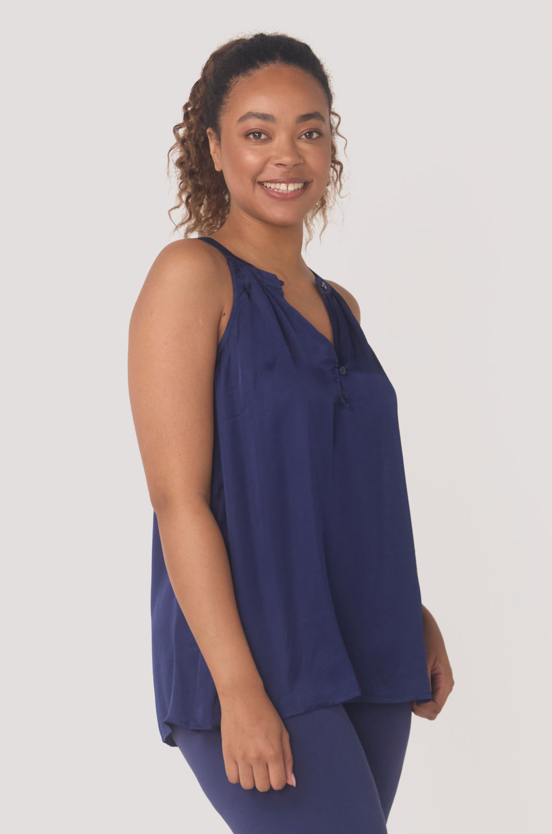 BioLuxe™ Halter Blouse 2-Way