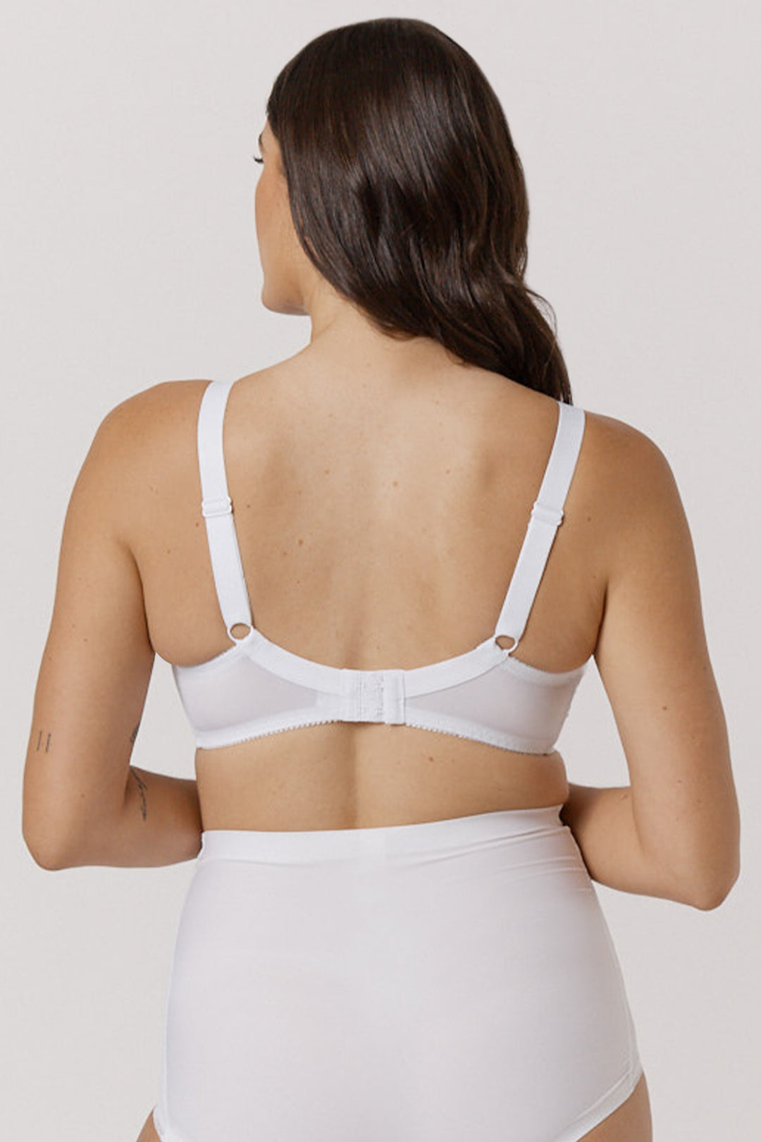 White Ruby Lace Underwire-free Bra  Afterpay – BELLA BODIES AUSTRALIA